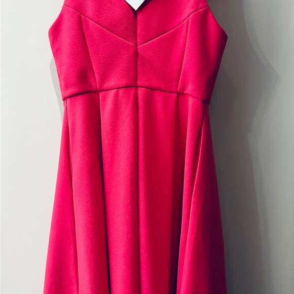 Elliatt Pearl Dress - Picture 3 of 5